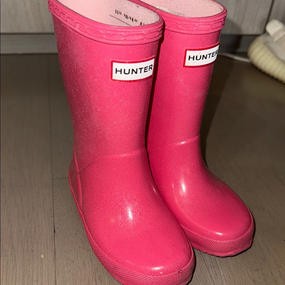 Hunter Fuchsia Waterproof Boots